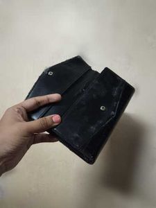 Guess Clutcher With 2 women wallet free