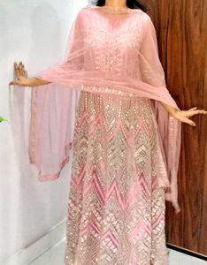 Royal looking Pink Ethnic Gown