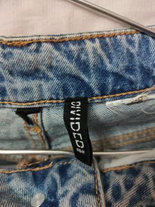 *price Reduced*H&amp;M Slim Mom Fit Jeans