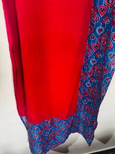 ₹140 Pretty Red Kurta - Size: M
