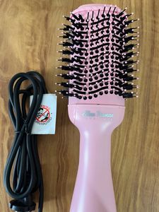 Alan Truman Pink Blow Brush