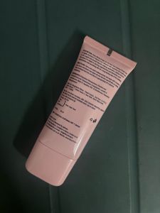 Hilary Rhoda Power of Blur Primer