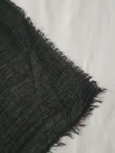 A Black Cotton Crinkled Hijab/duppata