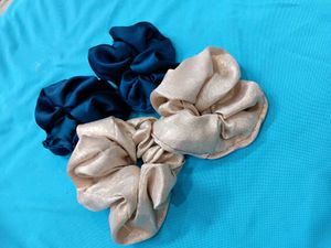 4 cute Scrunchie Set