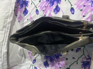 Elegant Tote Bag with laptop sleeve