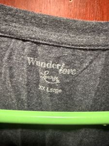 Wonderlove Lounge Gray Tee