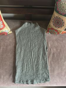 Zara Textured Sleeveless Top