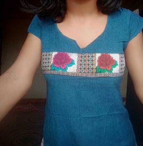 Simple Kurti