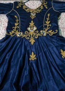 Ethnic Gown for women 💙