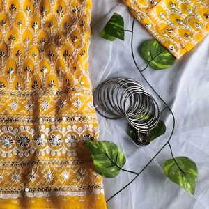 Yellow Embroidered Kurta Set⚜️✨