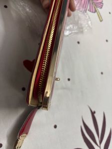Red Wallet