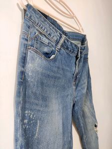 Ripped Jeans ( Women)
