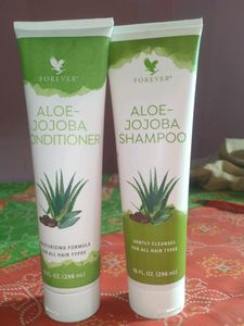 Aloe Jojoba Shampoo And Consitioner
