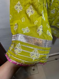 Embroidered Green Tunic Top XL