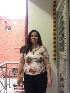 Peter Pan Neck Floral Top