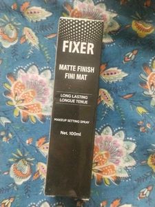 makeup fixer spray