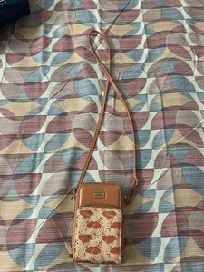Flount It Crossbody Cell Phone Bag