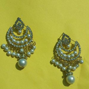Pearl Drop Earrings
