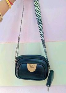 Ladies Leather Black Sling Bag🖤