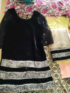 Elegant Black Kurta Set