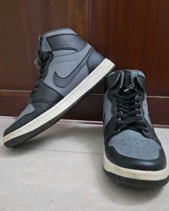 Nike Air Jordan High-Tops