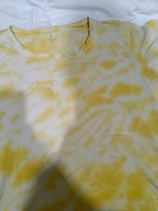 Tie-Dye Tee💛⚪