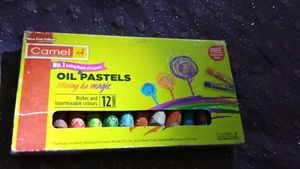 Kids&#39; Arts &amp; Crafts Bundle