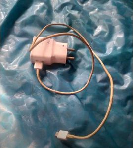 Samsung galaxy j7 back panel and m11 charger