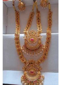 Elegant Gold-Plated Jewelry Set