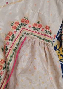Elegant Embroidered Kurta