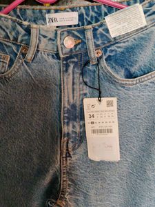 Zara High-waisted Blue Mom Fit Jeans