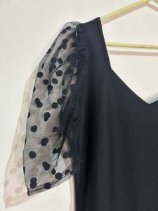 Chic Black Puff Sleeve Midi Dress