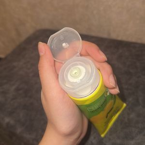 Joy Skin Fruits Face Wash