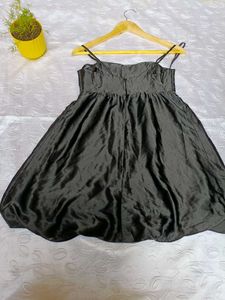 Crystal Point Dress 🖤