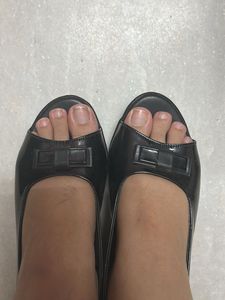 Comfortable Black Slingback Heels