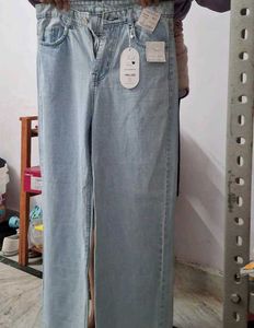 Light Wash Wide Leg Jeans