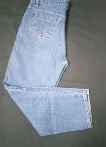 Light Wash Denim Jeans - Relaxed Fit