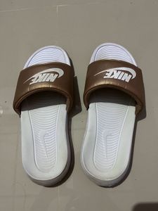 Original Nike Victori One Slides Unisex