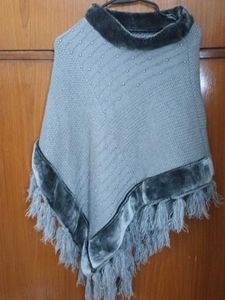 Stylish Grey Knit Poncho