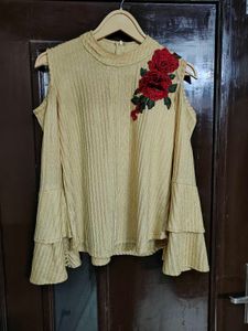 Cold Shoulder Floral Top