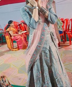 Lehnga With Dupatta And Choli