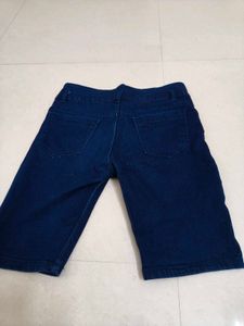 Short Jeans
