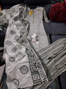 Elegant Printed Kurta Set m size