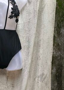 Black Floral BODYSUIT