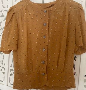 Korean Puff Shoulder Top
