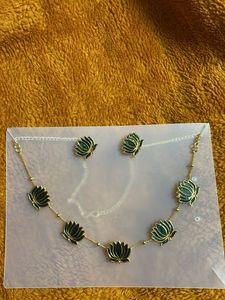 Lotus Necklace & Earring Set