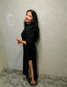 Elegant Black Midi Dress