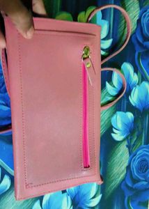 WOMEN HAND SLINGBAG GOOD QUALITY