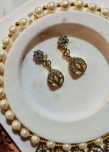 Pearl Necklace &amp; Earring Set