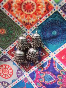 Earings